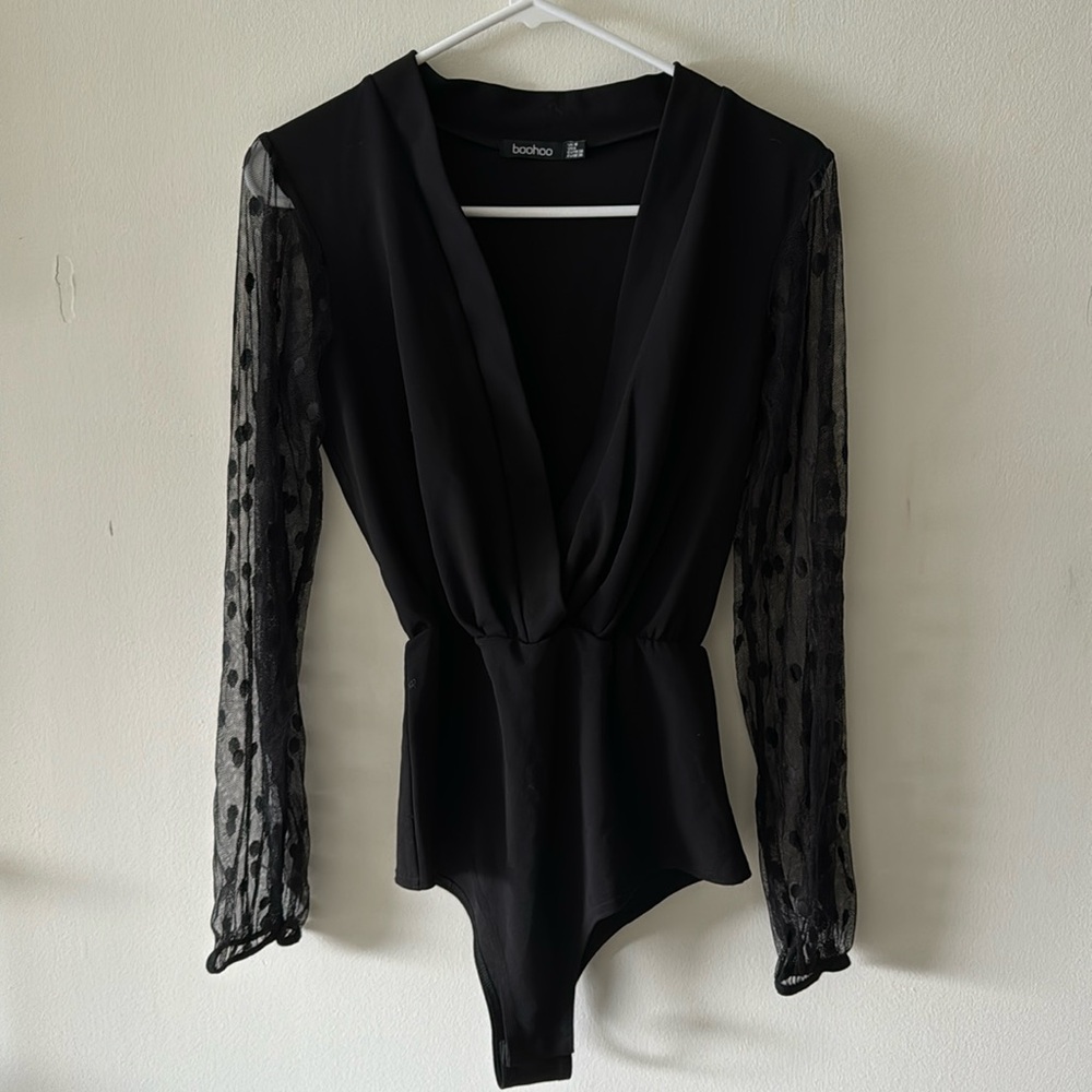 Boohoo black polka dot bodysuit